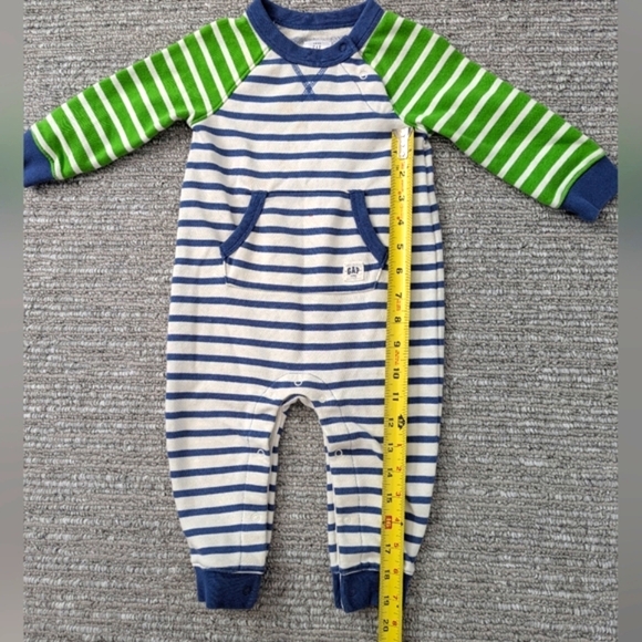 🎈Baby Gap (12-18 Months) One Piece Footless Romper/Pyjamas With Snaps - Picture 14 of 14